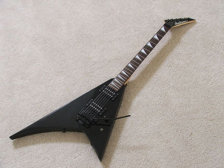 800px-Jackson_Randy_Rhoads_JS20-1